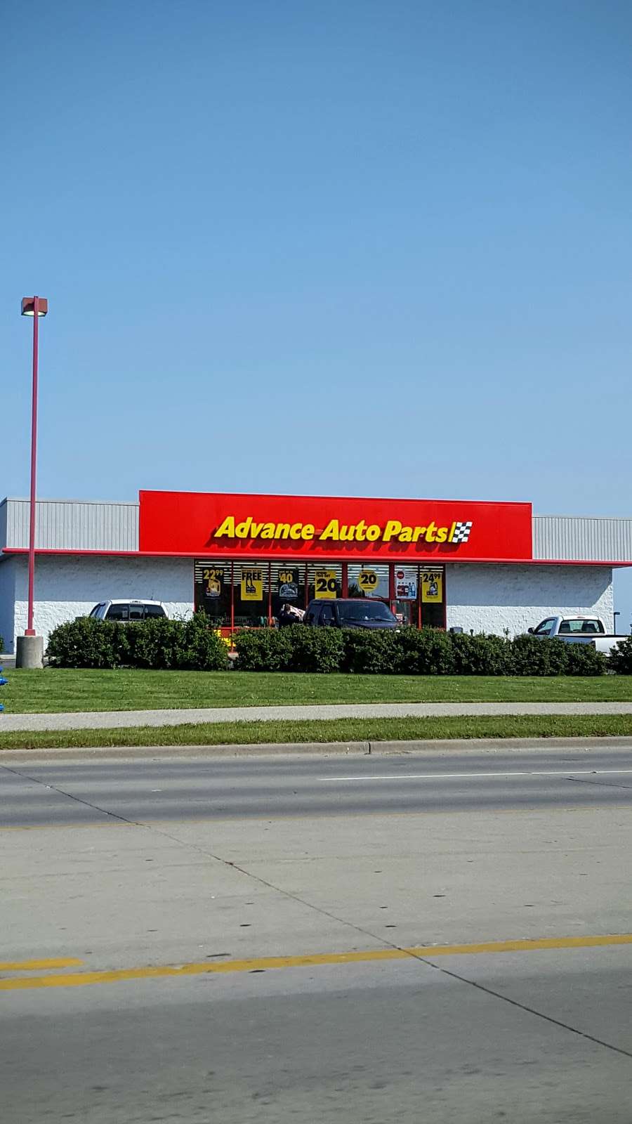 Advance Auto Parts | 1016 Milwaukee Ave, Burlington, WI 53105, USA | Phone: (262) 767-9714