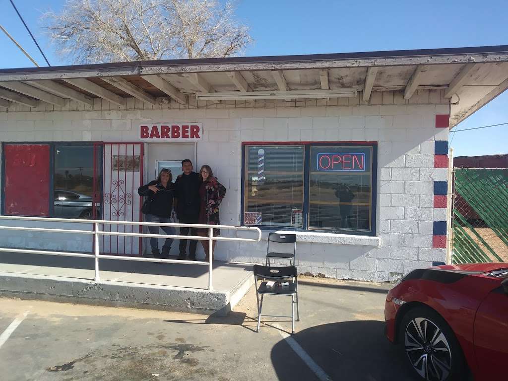 Jennys Barber Shop | 12121 Central Rd #B, Apple Valley, CA 92308, USA | Phone: (760) 617-5811