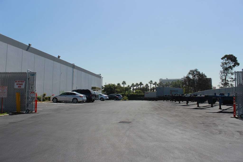 Bee Line Freight Inc. | 1920 S Acacia Ave, Compton, CA 90220, USA | Phone: (310) 438-6666