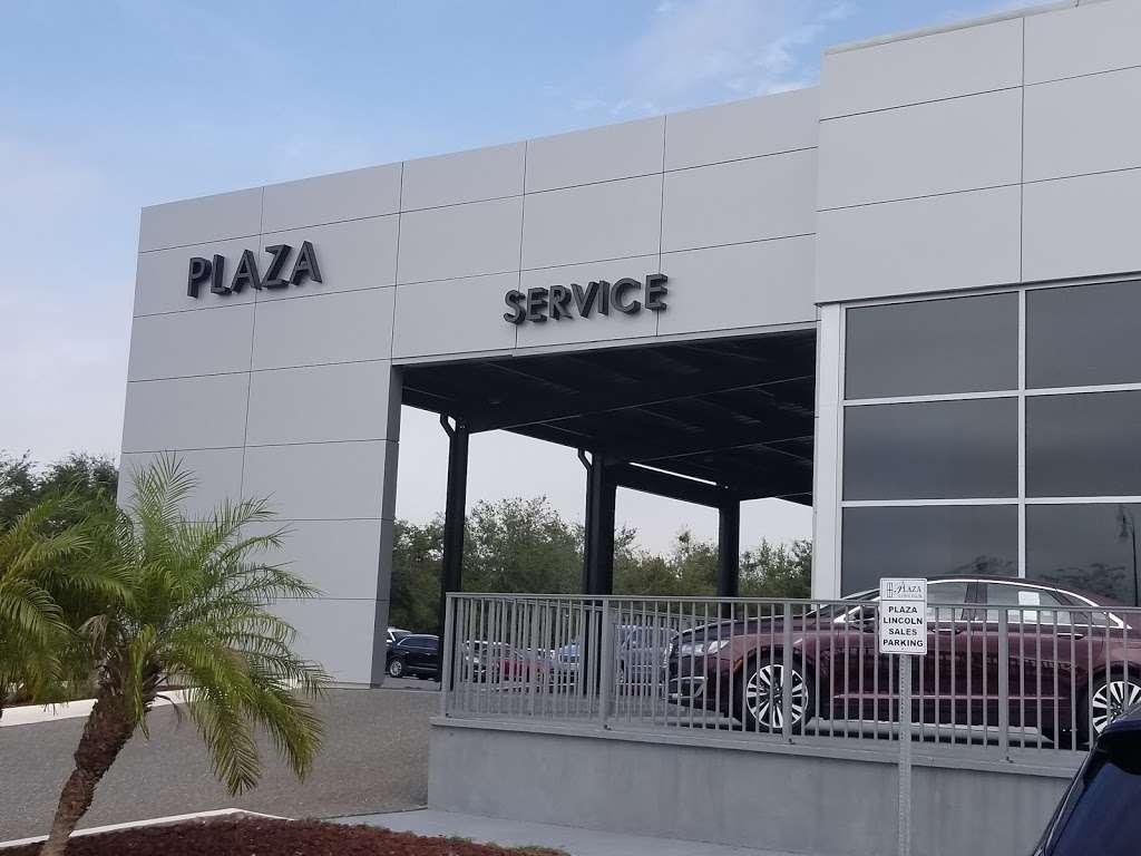 Plaza Lincoln | 8925 US-441, Leesburg, FL 34788, USA | Phone: (352) 787-1255