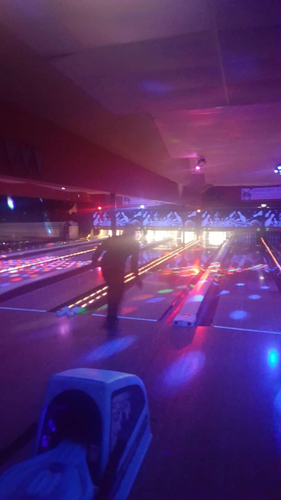 Mountainhome Bowling Center | 109 Golf Dr, Cresco, PA 18326, USA | Phone: (570) 595-2518