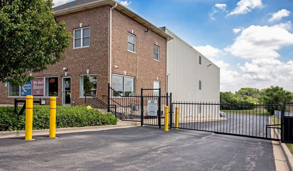 Metro Self Storage | 1205 S Neltnor Blvd, West Chicago, IL 60185 | Phone: (630) 206-3245