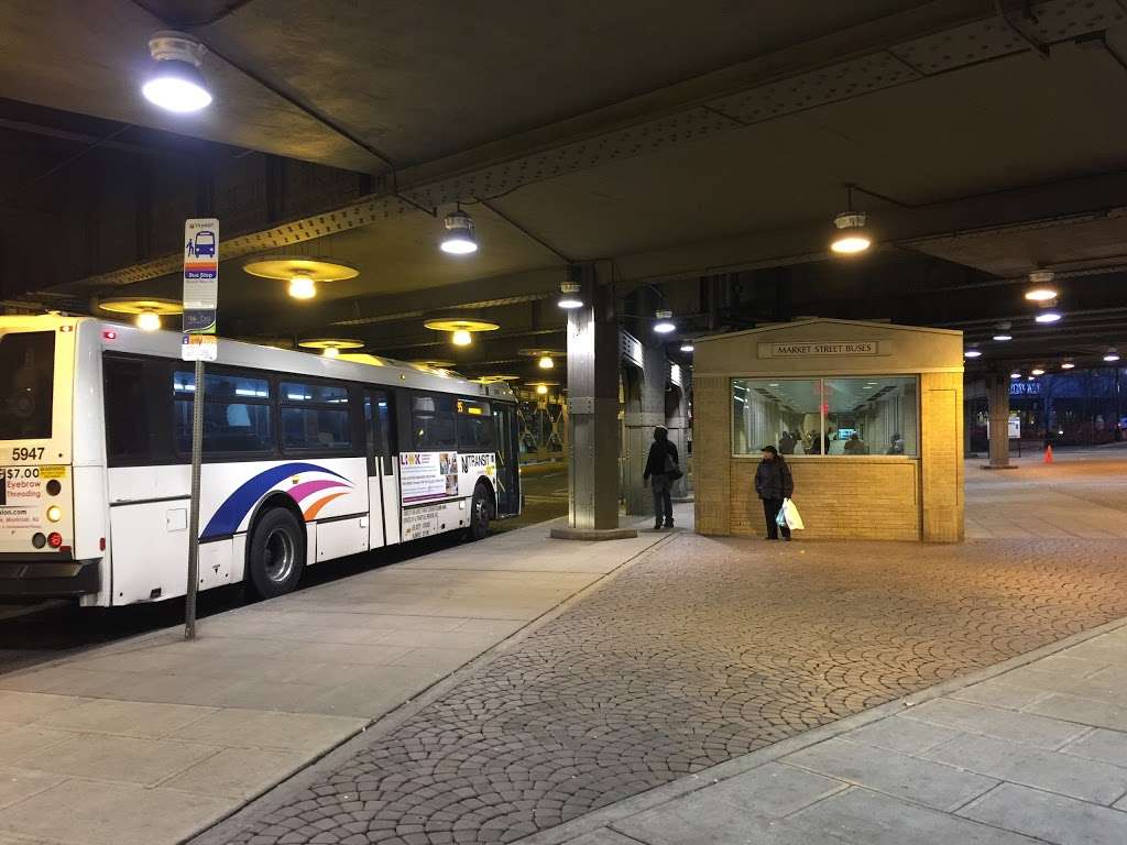 Eastbound Market St. Under Bridge | Newark, NJ 07102