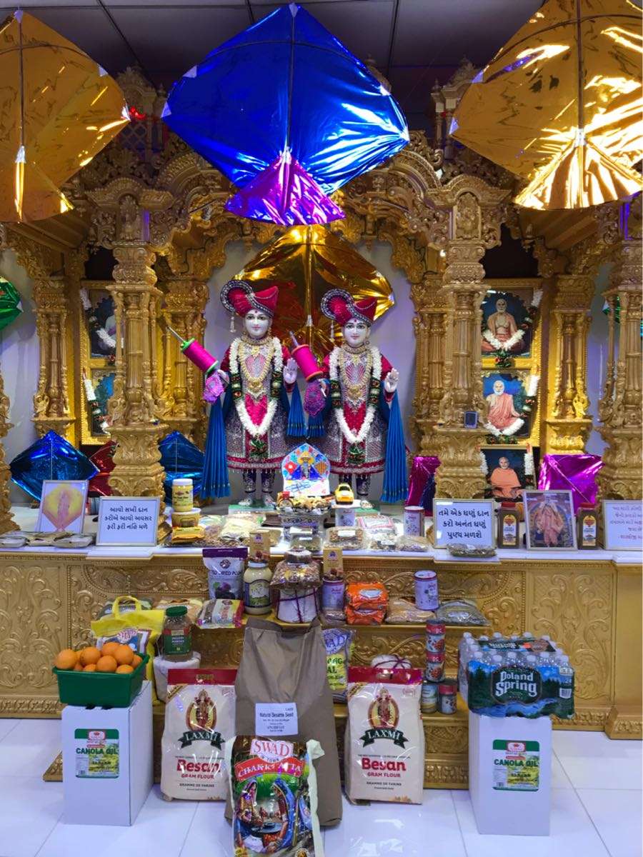 BAPS Shri Swaminarayan Mandir | 4 Commercial St, Sharon, MA 02067, USA | Phone: (781) 784-8800