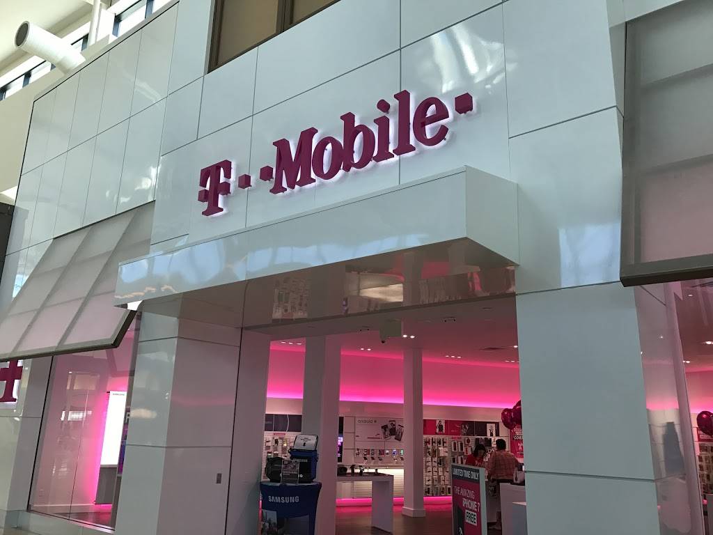 T-Mobile | 7963 Citrus Park Town Center, Tampa, FL 33625 | Phone: (813) 926-6655