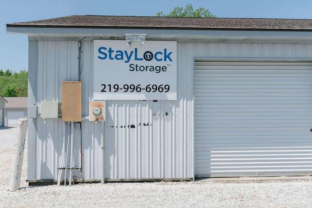 StayLock Storage | 254 S 725 W, Hebron, IN 46341, USA | Phone: (219) 240-0512