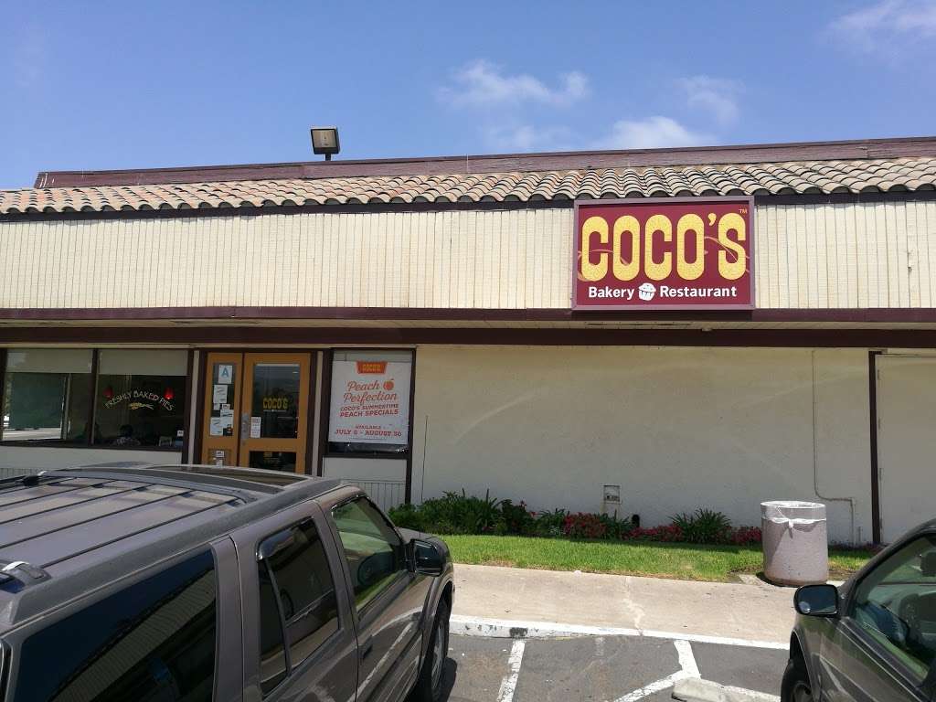 Cocos Bakery Restaurant | 825 W San Ysidro Blvd, San Ysidro, CA 92173, USA | Phone: (619) 428-4981