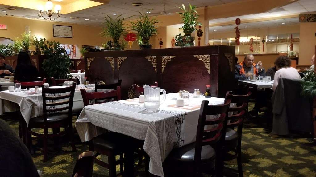 Empire Szechwan | 3580 Milwaukee Ave, Northbrook, IL 60062, USA | Phone: (847) 827-7777