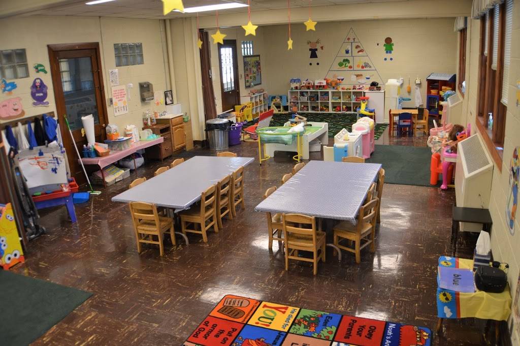 Sunny Days Co-Op Preschool | 19950 Mack Ave, Grosse Pointe Woods, MI 48236, USA | Phone: (313) 886-4301