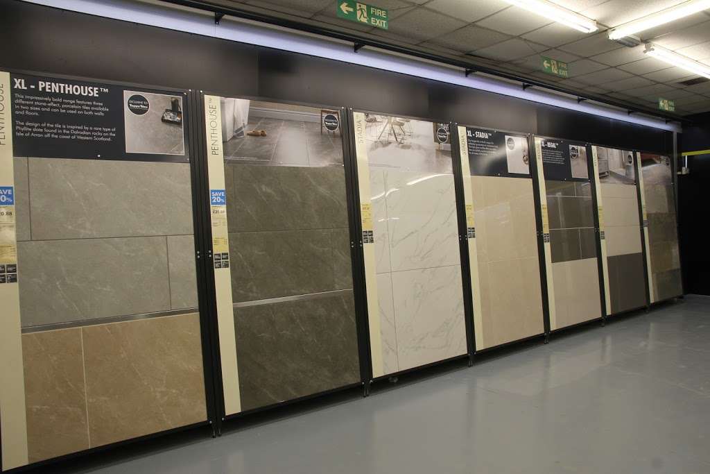 Topps Tiles Harlow | Unit 2 Oaks Retail Park, Howard Way, Harlow CM20 2AB, UK | Phone: 01279 454348