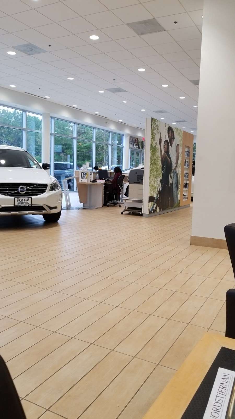 Volvo Cars Annapolis | 333 Buschs Frontage Rd, Annapolis, MD 21409, USA | Phone: (410) 349-8800