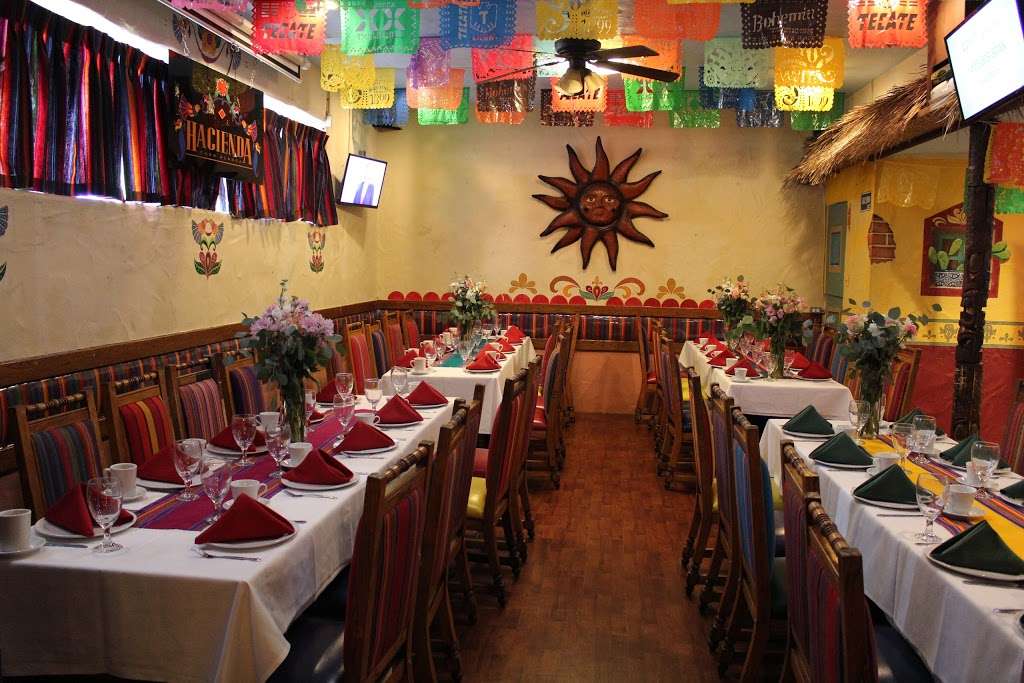Hacienda Casa Blanca Mexican Restaurant & Cantina | 700 N Johnson Ave ste a, El Cajon, CA 92020, USA | Phone: (619) 442-9827