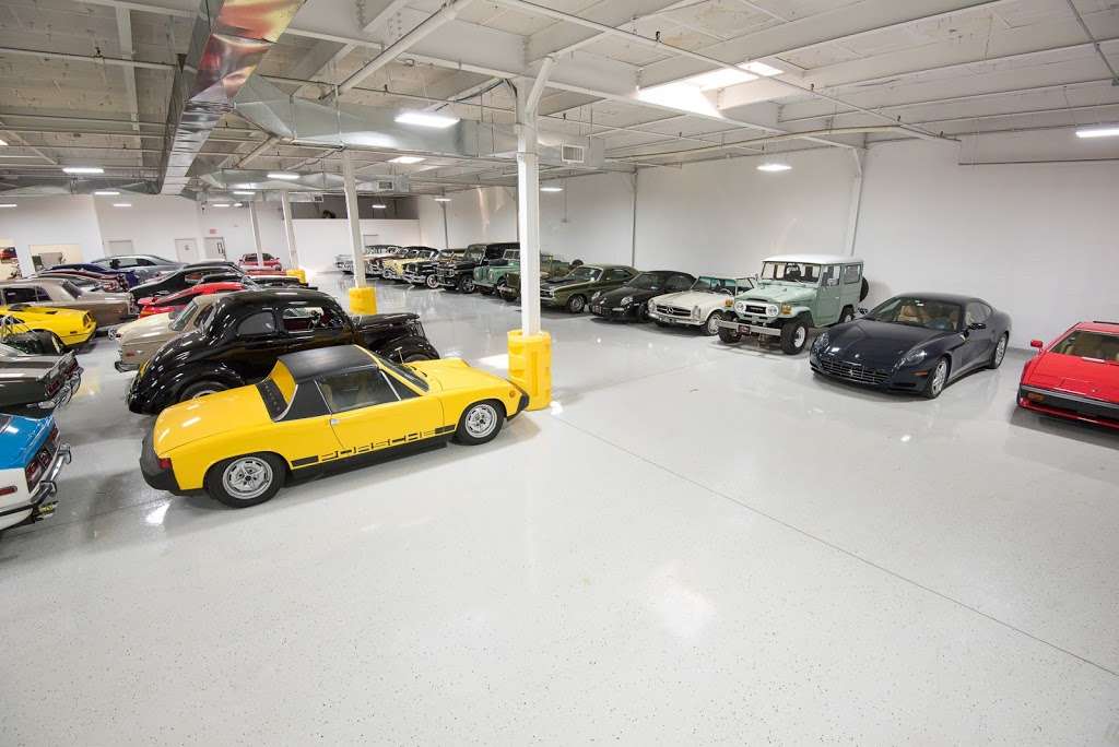 Motorcar Classics | 380 Smith St, Farmingdale, NY 11735, USA | Phone: (631) 779-6200