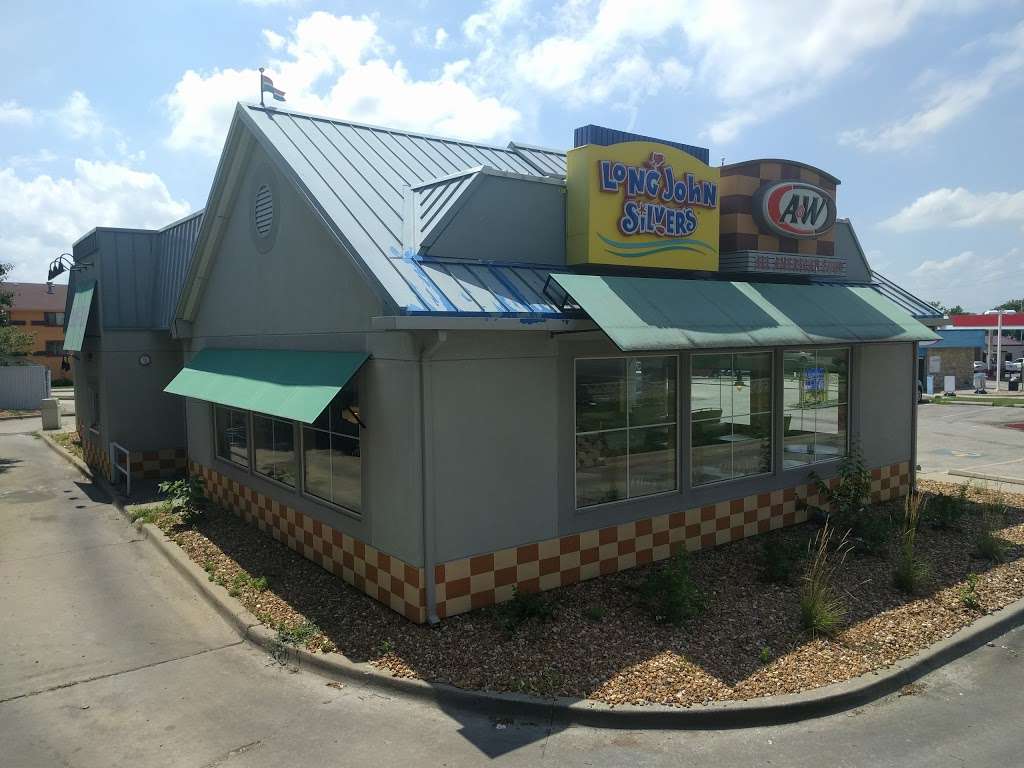 Long John Silvers / A&W | 6860 NW 83 Terrace, Kansas City, MO 64152, USA | Phone: (816) 746-4710