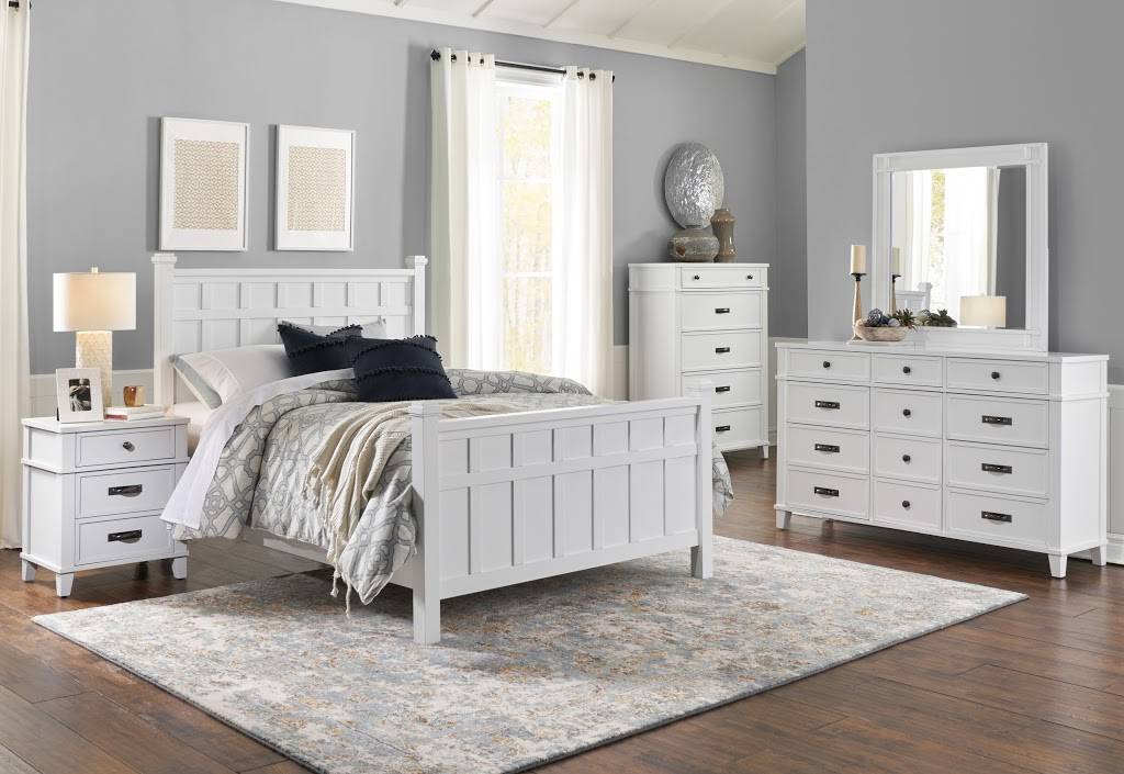 Levin Furniture | 16960 Sprague Rd, Middleburg Heights, OH 44130 | Phone: (440) 891-1392