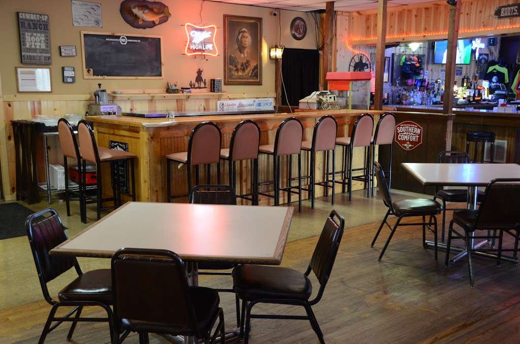 Hiawatha Bar and Grill | 9809 Durand Ave, Sturtevant, WI 53177, USA | Phone: (262) 886-4855