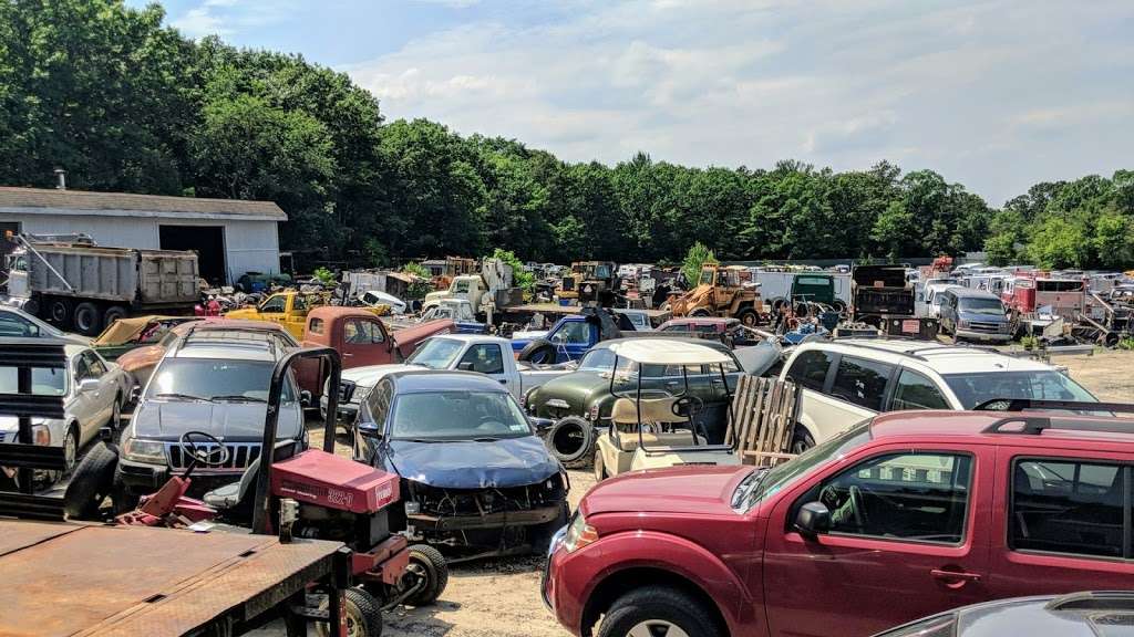 Midway Auto Wreckers | 456 Texas Rd, Morganville, NJ 07751 | Phone: (732) 591-1652