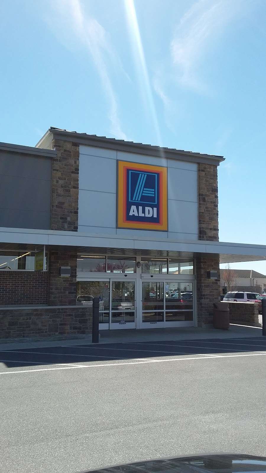 ALDI | 134 Riverton Commons Dr, Front Royal, VA 22630, USA | Phone: (855) 955-2534