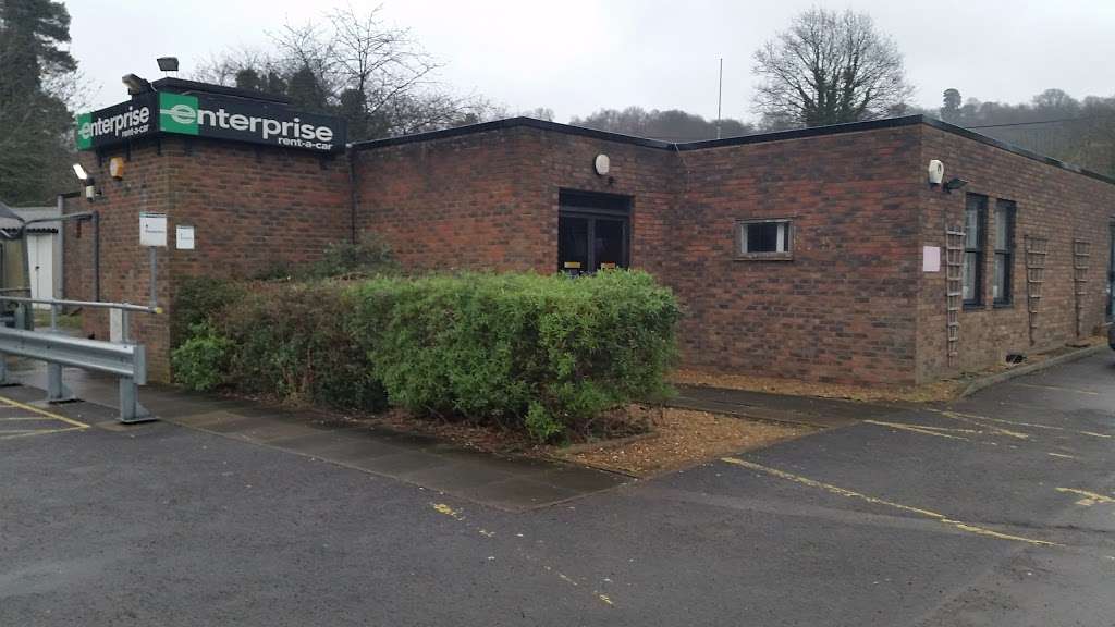 Enterprise Rent-A-Car - Redhill | WOLLGROVE HOUSE, Hooley Ln, Redhill RH1 6DG, UK | Phone: 01737 780800