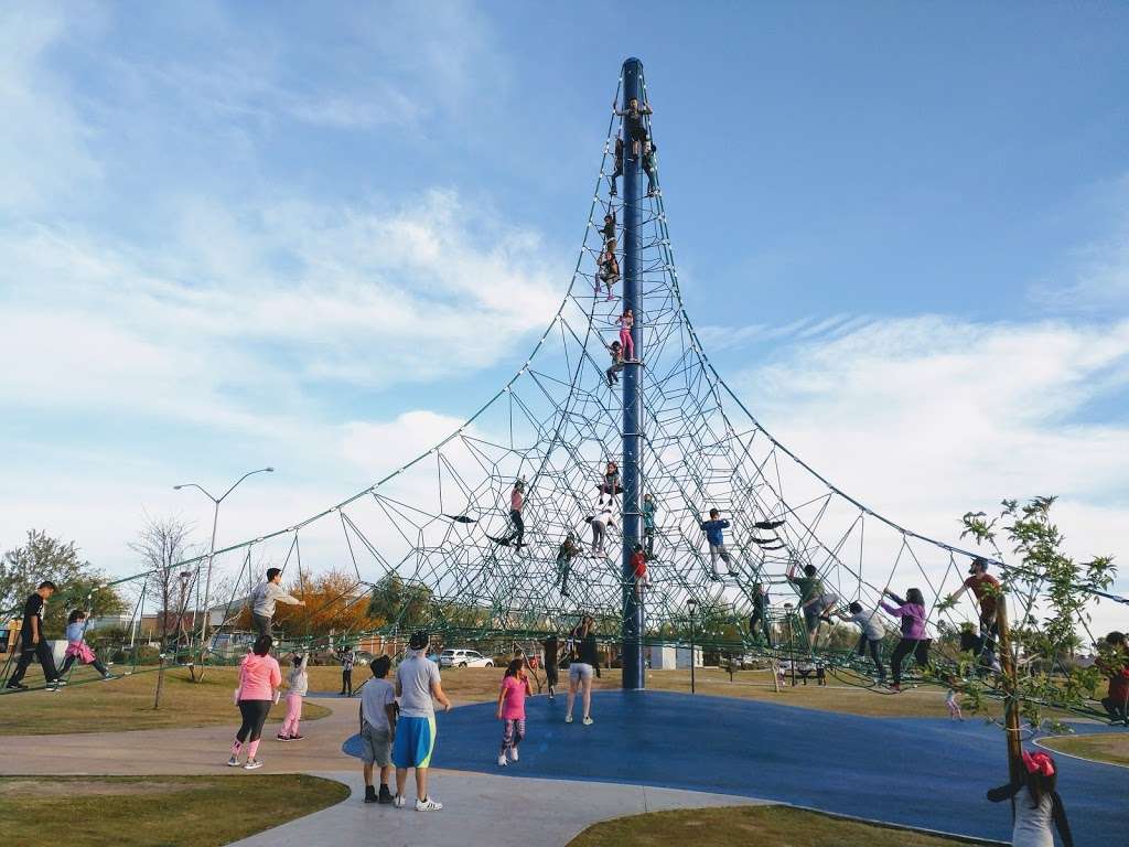 Riverview Park Kids Playground | 2100 W Rio Salado Pkwy, Mesa, AZ 85201, USA | Phone: (480) 644-2352