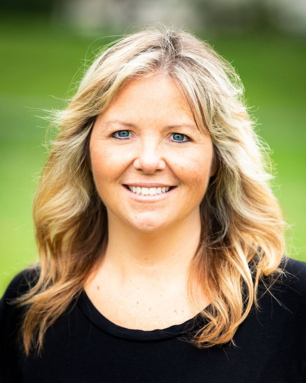 Dr. Debra S. Reiner, DDS | 8339 Lewis Ave, Temperance, MI 48182, USA | Phone: (734) 847-1955