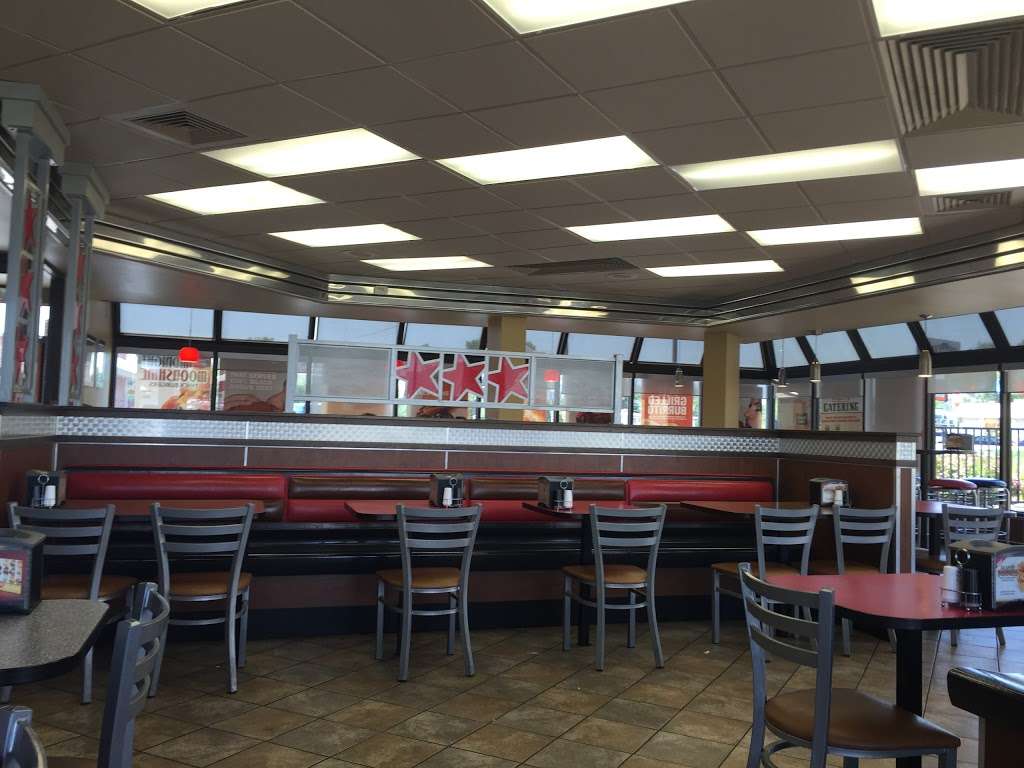 Hardees | 589 IN-39 Bypass, Martinsville, IN 46151, USA | Phone: (765) 342-5811