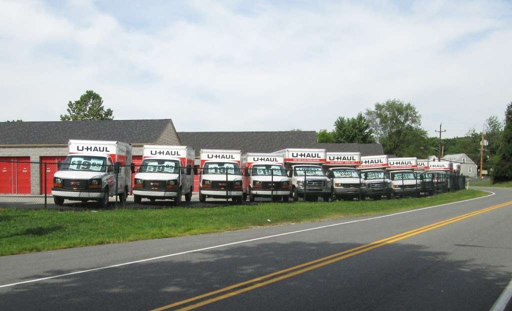 U-Haul Moving & Storage of Chester | 1600 Highland Ave, Chester, PA 19013, USA | Phone: (610) 494-8226
