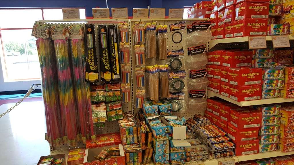 Keystone Fireworks of Matamoras | 1055 Pennsylvania Ave, Matamoras, PA 18336, USA | Phone: (570) 491-4570