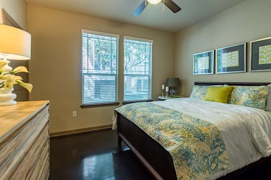 Lakewood Flats Apartments | 7425 La Vista Dr, Dallas, TX 75214, USA | Phone: (214) 891-5633