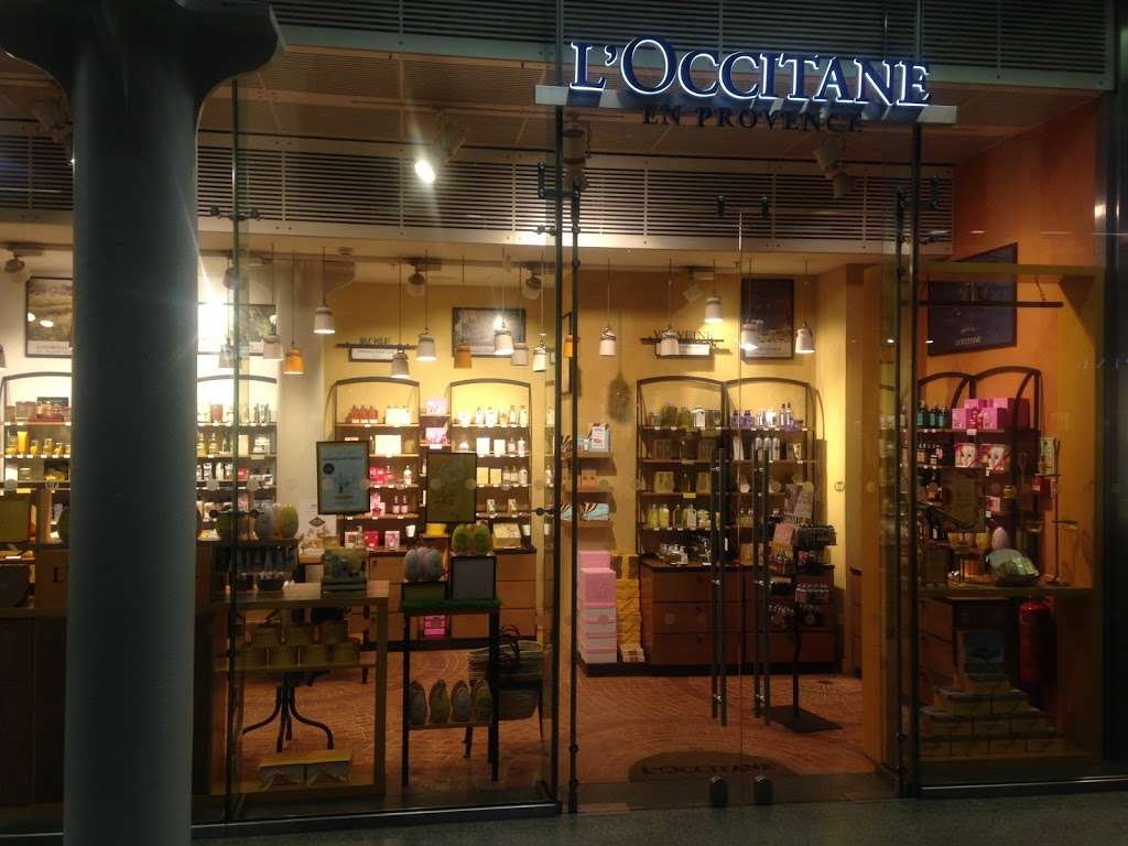 LOCCITANE EN PROVENCE | St Pancras Station, 37c Euston Rd, Kings Cross, London N1C 4QP, UK | Phone: 020 7278 4319