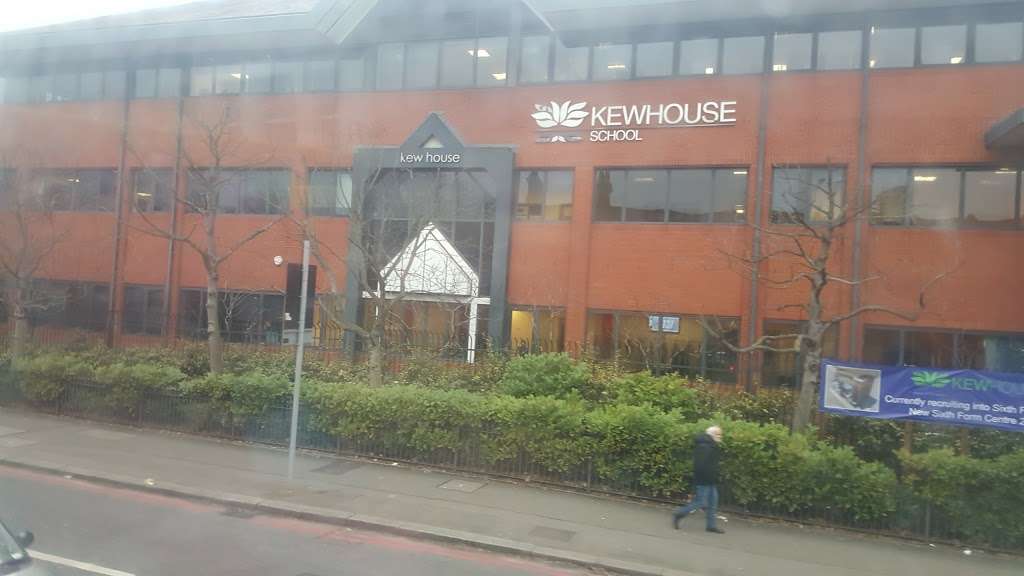 Kew House School | Kew House, 6 Capital Interchange Way, London, Brentford TW8 0EX, UK | Phone: 020 8742 2038