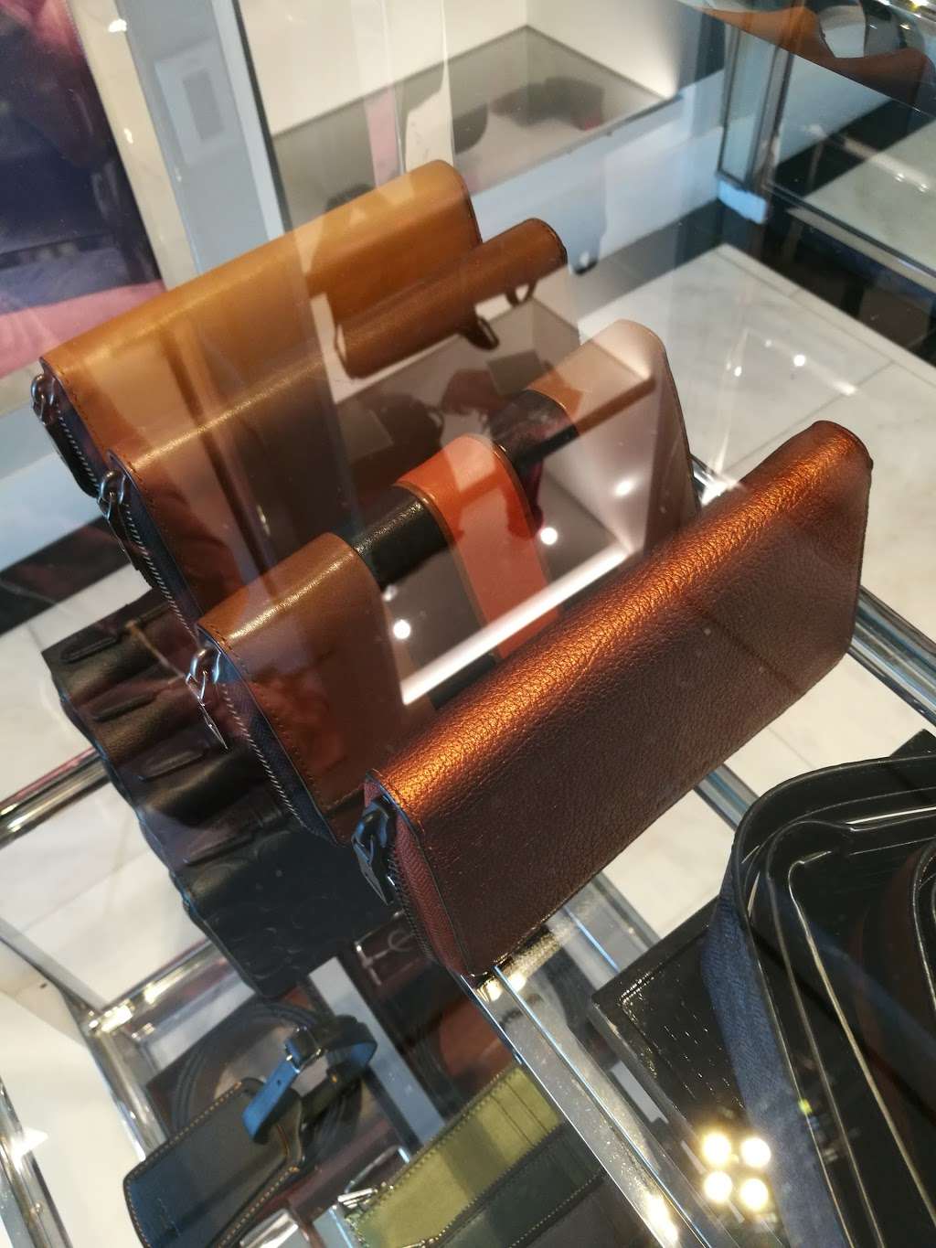 Coach | 2100 NW 42nd Ave, Miami, FL 33142, USA | Phone: (305) 869-4957