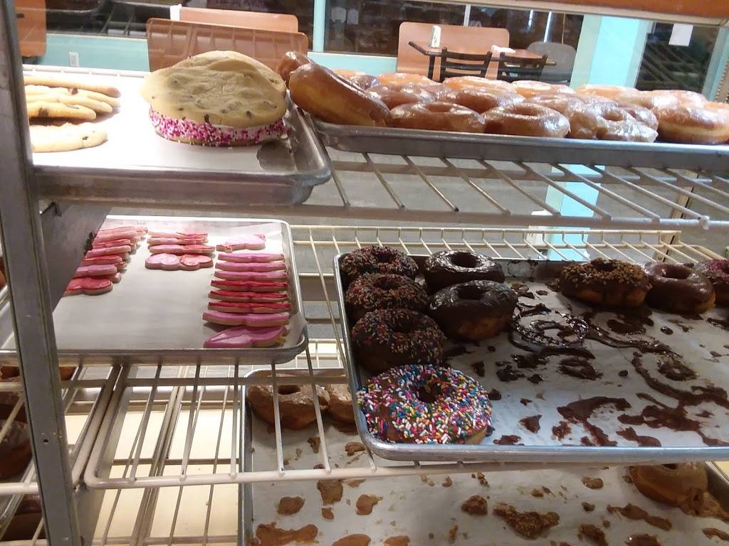 Donut Frenzy | 9135 IN-64, Georgetown, IN 47122, USA | Phone: (812) 725-4248