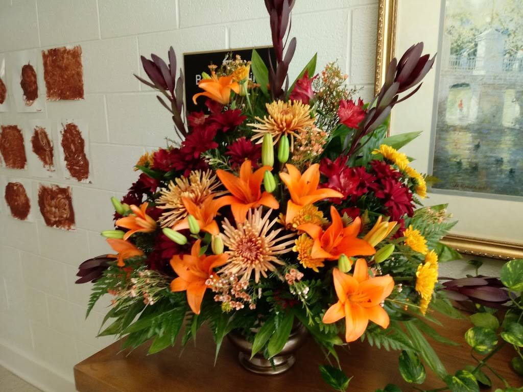 Sedge Garden Florist | 4400 Kernersville Rd, Kernersville, NC 27284, USA | Phone: (336) 784-4440