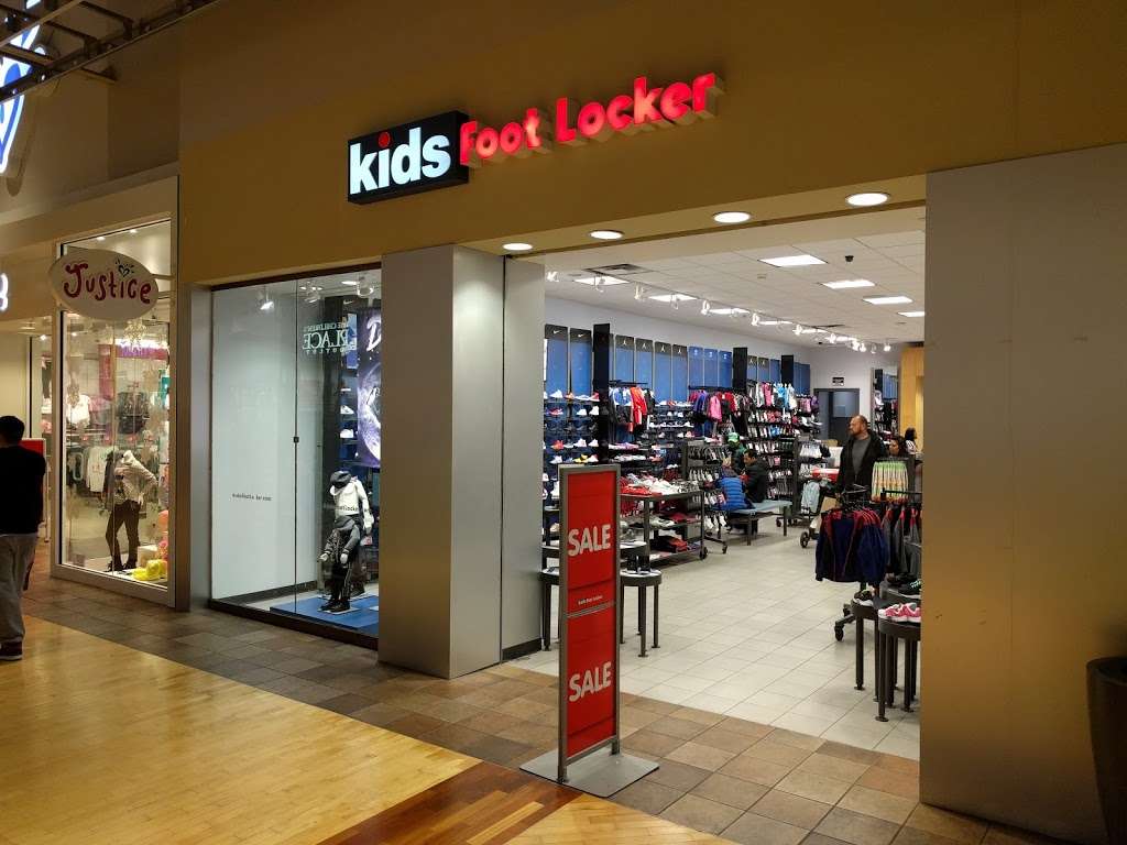 Kids Foot Locker | 111 Great Mall Dr, Milpitas, CA 95035, USA | Phone: (408) 945-9675