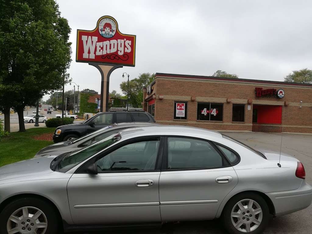 Wendys | 104 N Center St, Joliet, IL 60435, USA | Phone: (815) 726-0187