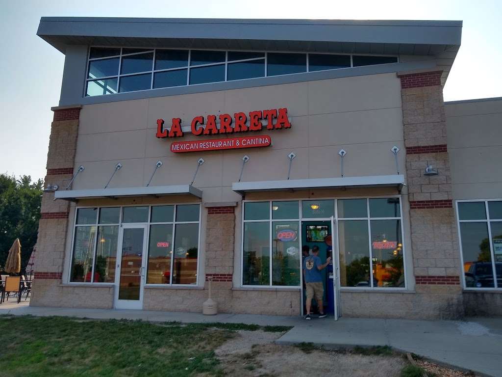 La Carreta Mexican Restaurant | 121 Express Ln, Lansing, KS 66043, USA | Phone: (913) 250-0054