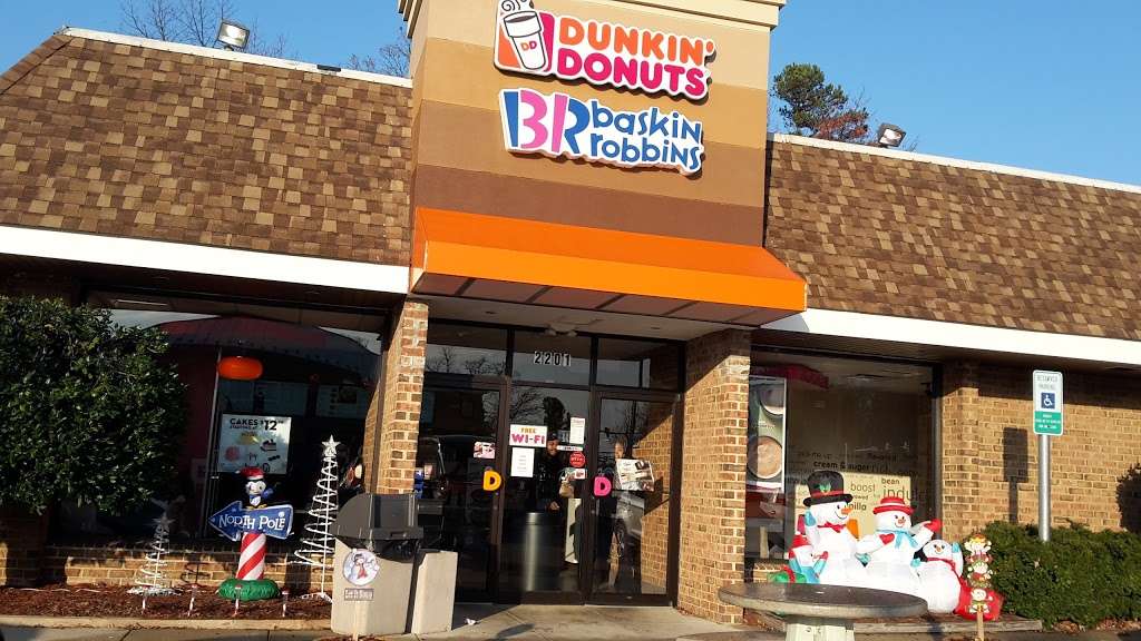 Dunkin Donuts | 2201 Old Bridge Rd, Lake Ridge, VA 22192, USA | Phone: (703) 490-5035