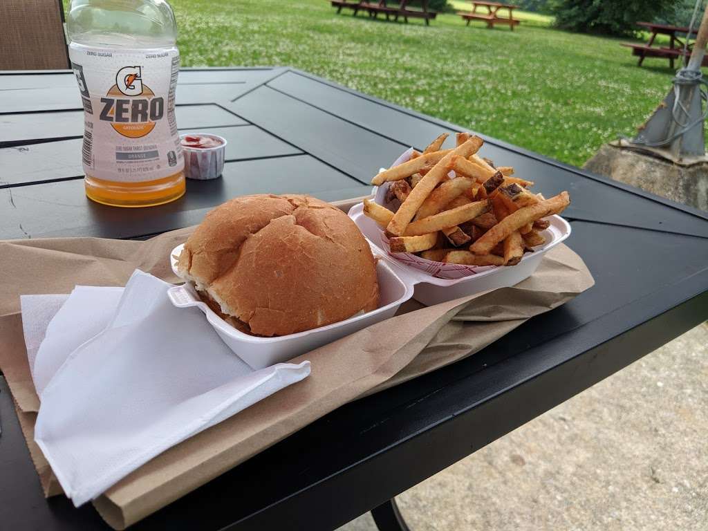 Freeze & Frizz Drive-In, LLC | 2250 New Holland Pike, Lancaster, PA 17601, USA | Phone: (717) 656-4491