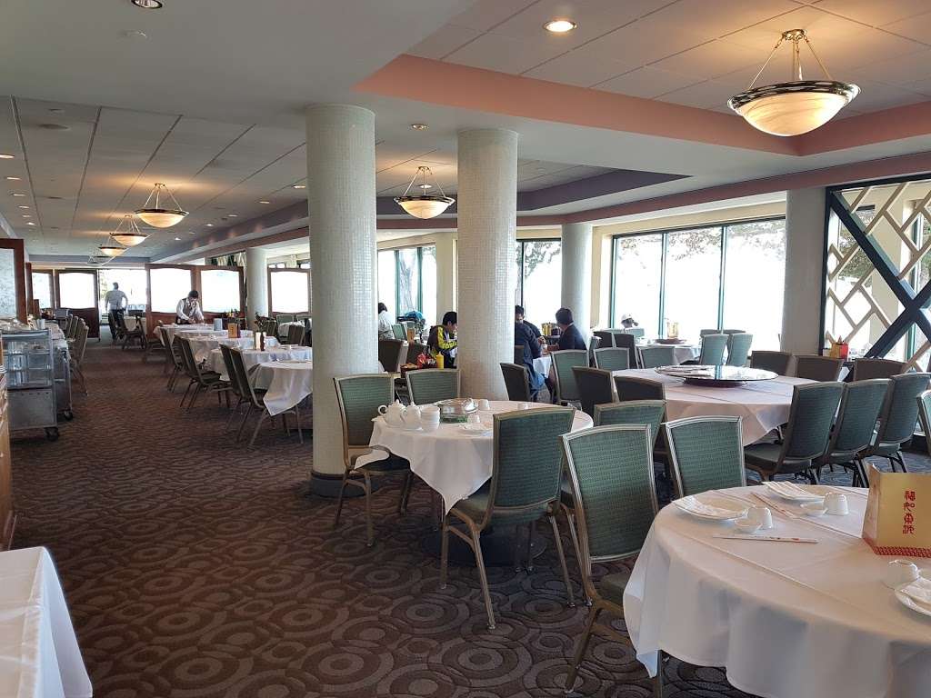 Hong Kong East Ocean Seafood Restaurant | 3199 Powell St, Emeryville, CA 94608 | Phone: (510) 655-3388