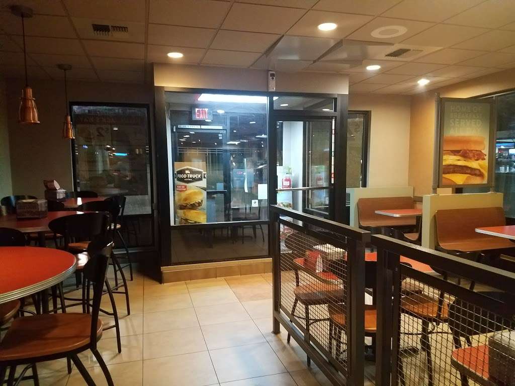 Jack in the Box | 73 Frazier Mountain Park Rd, Lebec, CA 93243, USA | Phone: (661) 248-2360