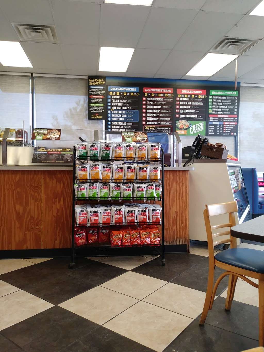 Lennys Grill & Subs | 9025 N Sam Houston Pkwy E #220, Humble, TX 77396, USA | Phone: (281) 441-9111