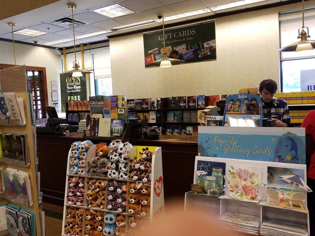 Barnes & Noble | 3651 Richmond Hwy, Alexandria, VA 22305, USA | Phone: (703) 299-9124