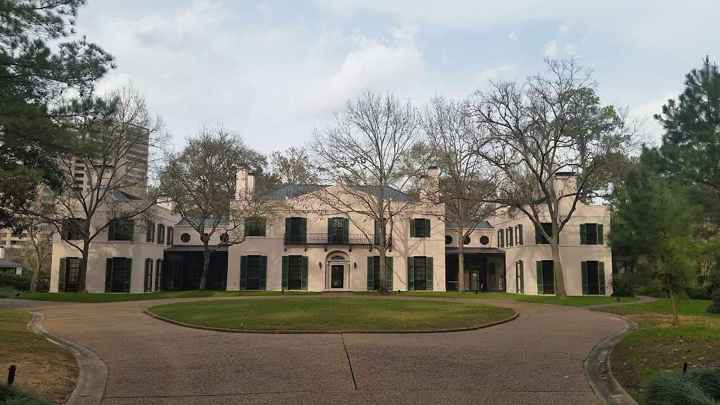 Bayou Bend Collection and Gardens | 6003 Memorial Dr, Houston, TX 77265, USA | Phone: (713) 639-7750