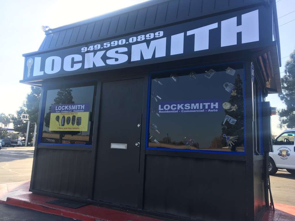 Quick Mobile Lock and Key | 213 S Vine Ave, Fullerton, CA 92833, USA | Phone: (888) 253-4719