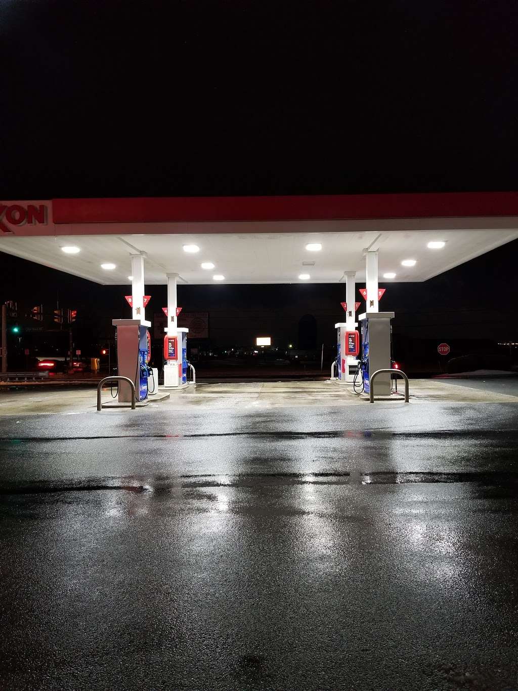 Exxon | 2588 Bernville Rd, Reading, PA 19605, USA | Phone: (610) 372-8236