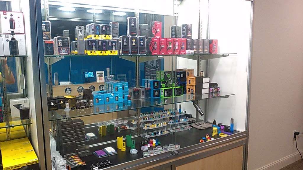 Maxx Vape Co. | 3250 SE 58th Ave #3, Ocala, FL 34480, USA | Phone: (352) 694-2077