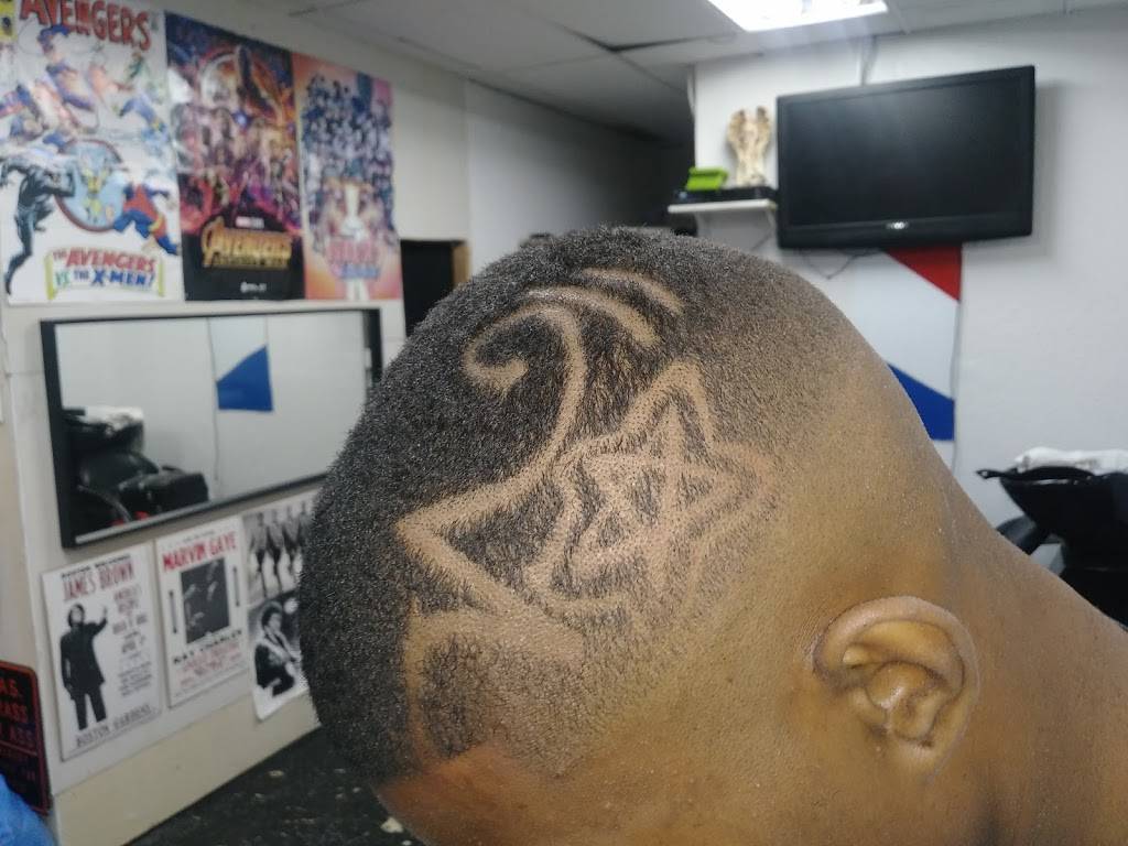 Kings custom cuts | 2107 W Manchester Ave, Los Angeles, CA 90047, USA | Phone: (424) 414-8750