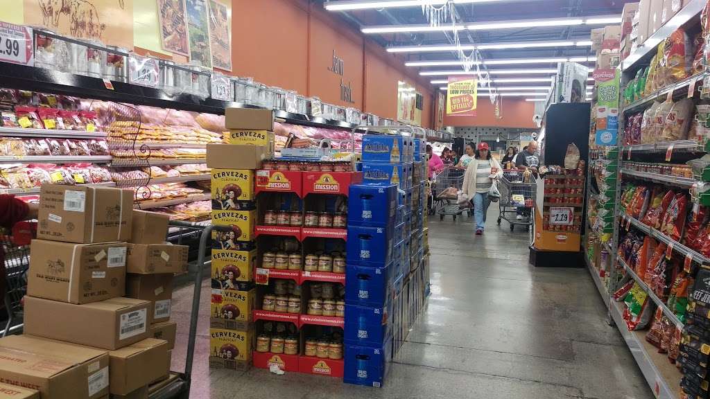 Superior Grocers | 111 E Compton Blvd, Compton, CA 90220, USA | Phone: (310) 632-1178