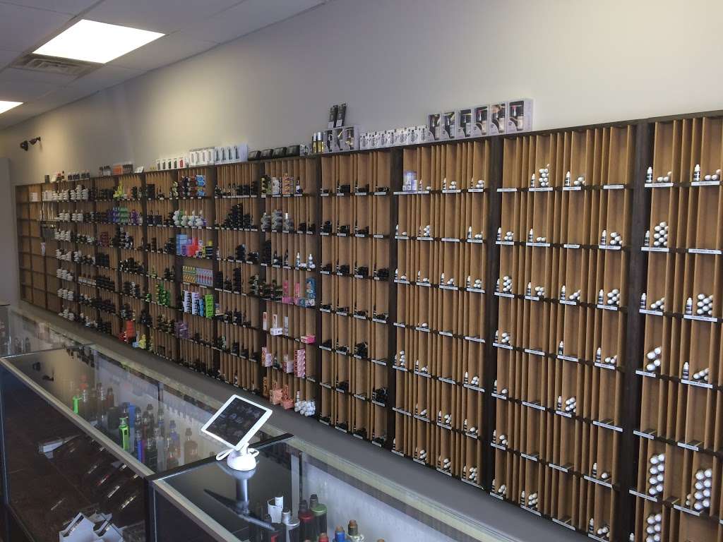 Vaperz Vape Shop | 11951 S Pulaski Rd, Alsip, IL 60803, USA | Phone: (773) 273-8845